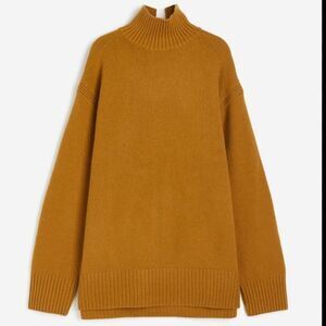 NWOT Forever 21 Mustard Mock Neck Sweater